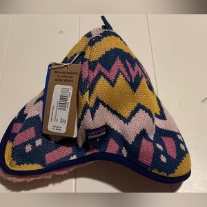Patagonia girls reversible beanie